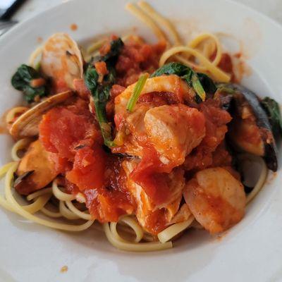 seafood linguine