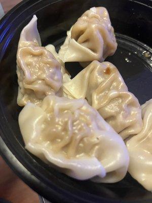 Steamed Dumplings (8)