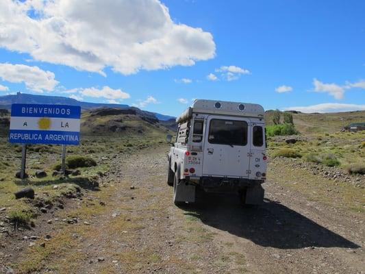 Our Swiss friends Mike and Simone entering Argentina.