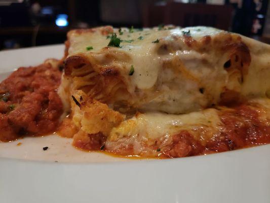 The lasagna is the best.