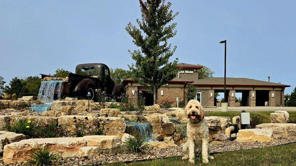 Roadrunner Express Car Wash & Oil Change