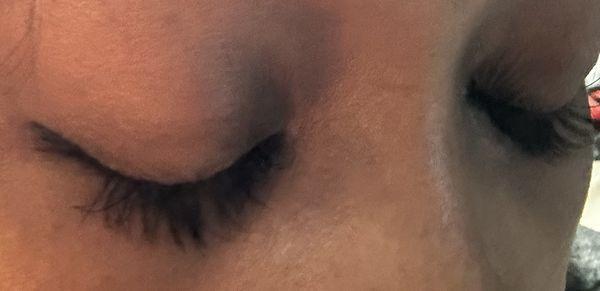 Wispy lash extensions