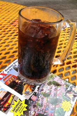 DELICIOUS Root Beer in a Mug!