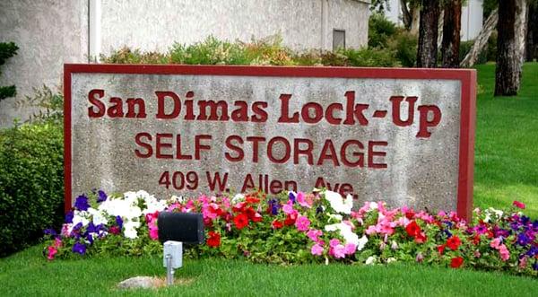 San Dimas Lock-Up Self Storage