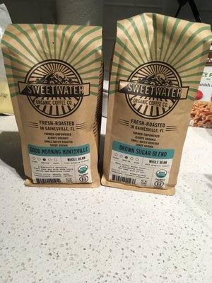 Organic coffee. Smells so good. I can't wait to try.