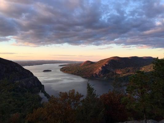 View of Breakneck Ridge from Storm King Mountain