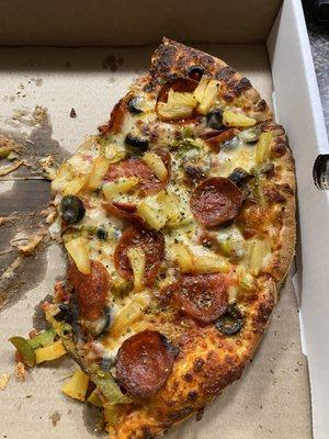 Pepperoni, black olives and pineapple for $18 or so.  No flavor just bland but we ate it.  Sauce needs some serious help.