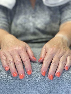 Coral Biosculpture gel manicure