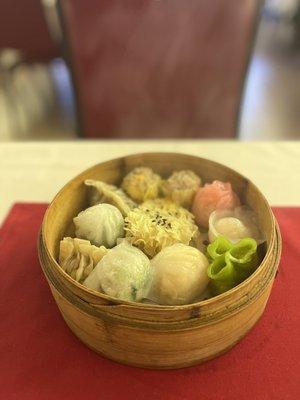 Seafood/Meat Dim Sum Platter (10 pcs)