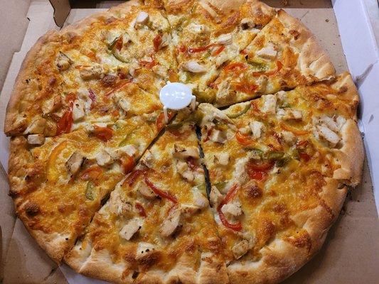 Grilled Chicken Pizza