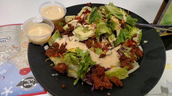 Wanted a simple, straightforward Christmas Day lunch. Stopped at Steak and Shake for garden salad with added taco meat! Satisfying!