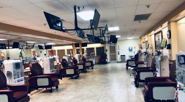 Azusa Dialysis - accommodates 23 stations and 1 isolation station