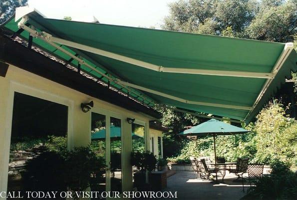 Retractable Awnings