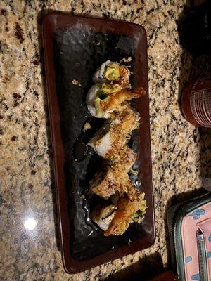 Shrimp tempura roll