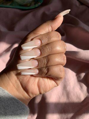 Fill in acrylic nails w/ gel color