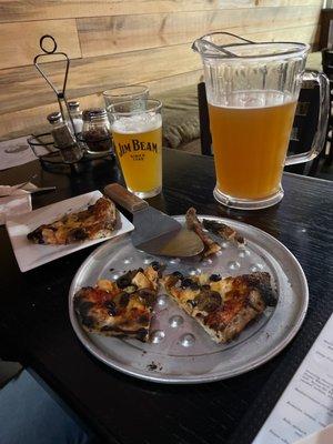 Tropic haze and Chicken Artichoke Pizza