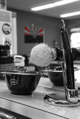 The essentials to a nice smooth shave