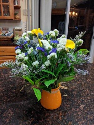 Pre-made bouquet for $15