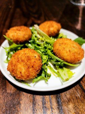 Black truffle croquettes