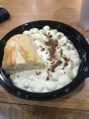 Alfredo Gnocchi /w bread