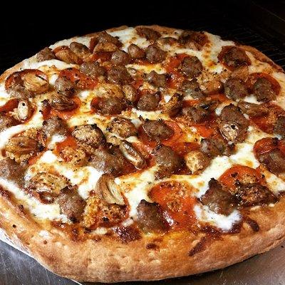 Build your own (pepperoni, sausage, roasted garlic)