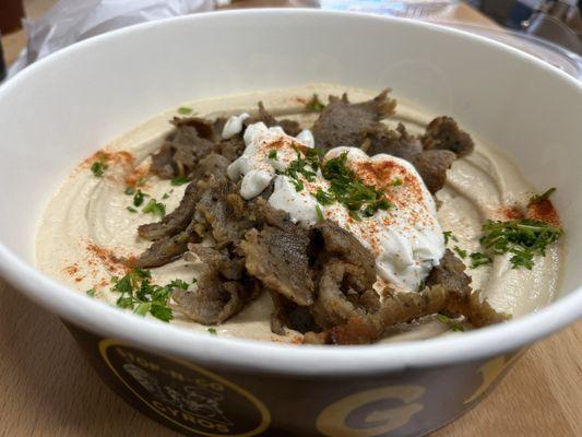 Hummus with gyro meat