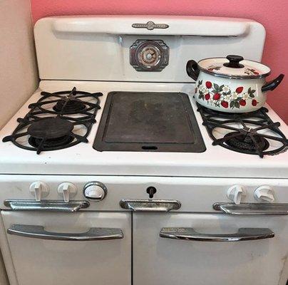 1940s stove