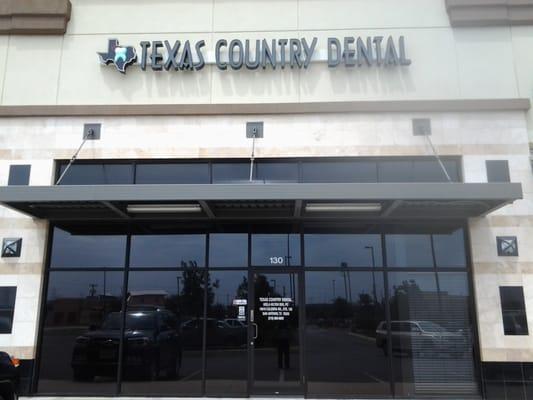 Texas Country Dental: Dr. Hilton 10919 Culebra Rd 130 San Antonio, TX 78253 (210) 688-6809