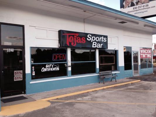 Great Tejano sport bar, lots to see great sports memorabilia