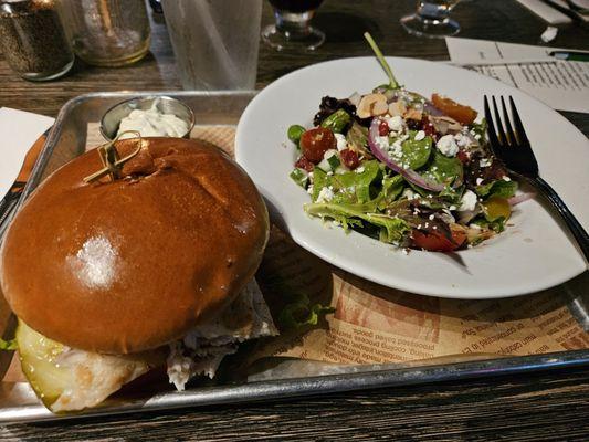 Redfish sandwich with harvest salad be aware of the $4 upcharge for swapping fries for salad!