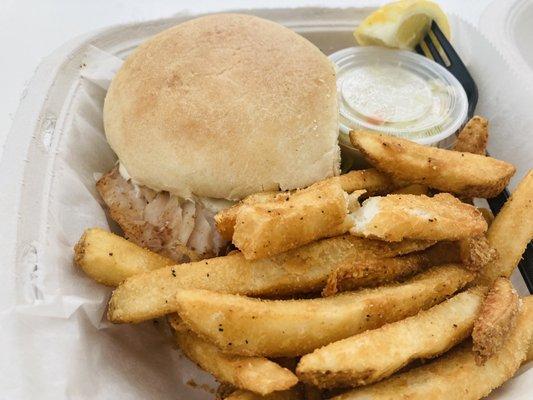 Grilled Grouper Sandwich Platter