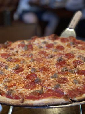 Chicago Thin Sausage & Pep Pizza