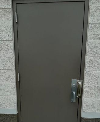 Hollow metal door