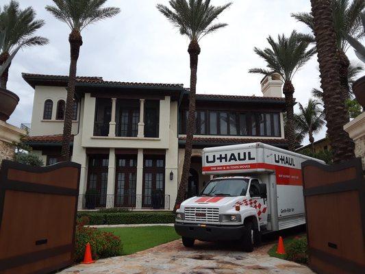 U-Haul Moving Labor, Inc.  1-800-470-3170 www.uhaulmovinglabor.com