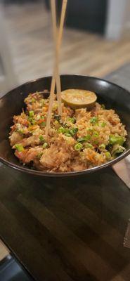 Chicken fried rice without the egg(my preference). Very good, light sauce which I really liked.