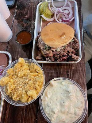 Twisted Texas sandwich, Smoked Mac n cheese, jalapeño potato salad