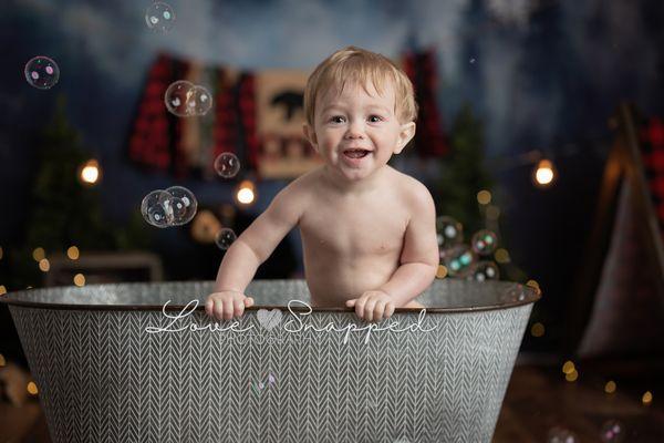 cake smash sessions one years old baby photography