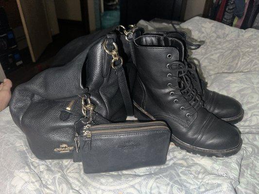 My new favorite coach purse and coach wallet and my universal thread boots for the upcoming season