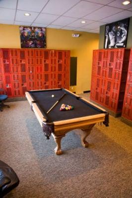 locker room area with free pool table