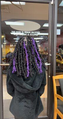 Medium butterfly locs