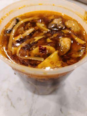 Large hot & sour soup