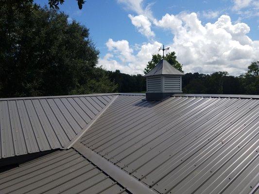 Metal Roof w/weather vane