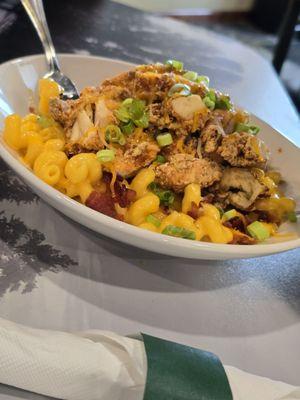 $18 - Chicken Bacon Mac & Cheese Bowl - 4.5