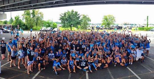 Roaring Riot members at the #RiverCityTakeover in JAX!  600+ strong!