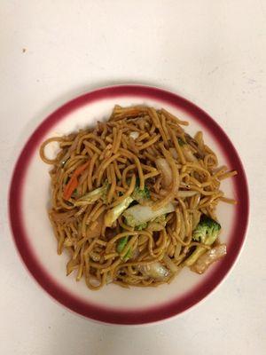 Vegetables lo mein