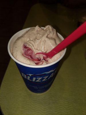 Strawberry cheesecake royal blizzard