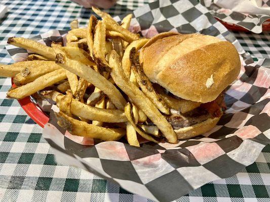 Smokehouse burger