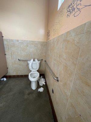 Restrooms area, disgusting! No toilet paper, seat covers, not even dispensers!