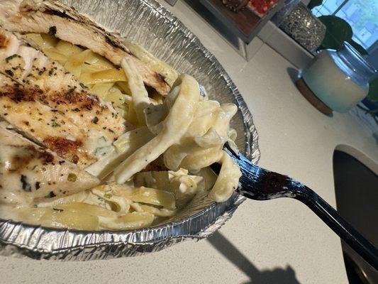 Fettuccine Alfredo with chicken