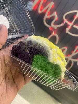 Mixed King Cake (Ube & Pandan) with coconut cream cheese icing